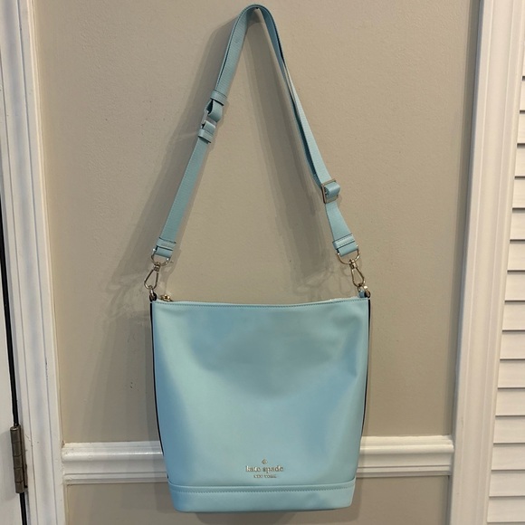 Kate Spade New York Chelsea Duffle Crossbody or Shoulder Bag - Picture 3 of 13